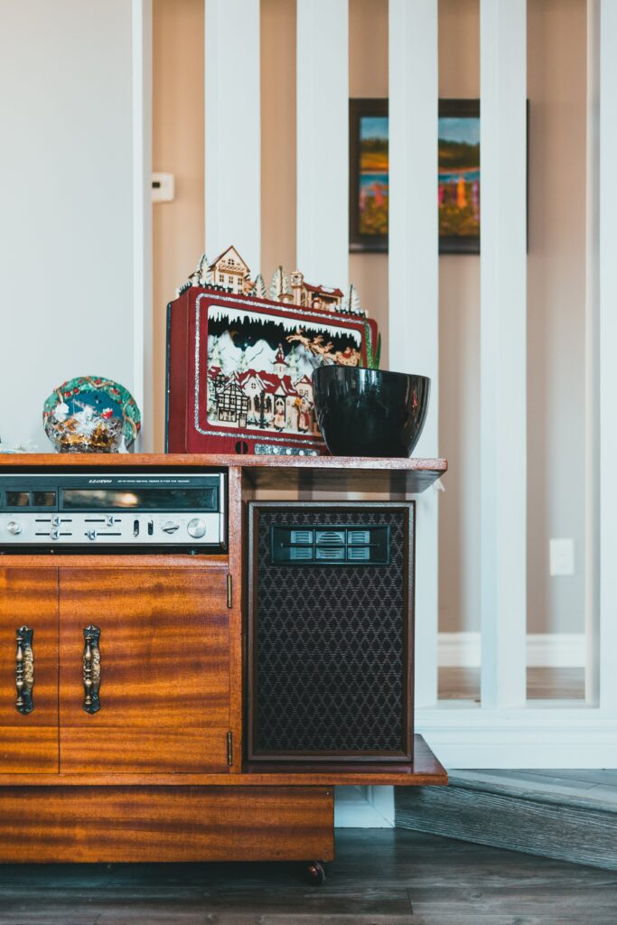 80s living room 