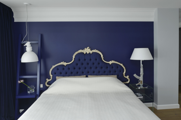 Elegant lighting options for a royal blue bedroom